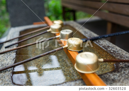 Japanes wooden ladle in shrine Japanes wooden ladle in shrine 32603528