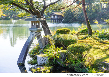 Beautiful garden in Kanazawa City Beautiful garden in Kanazawa City 32605058