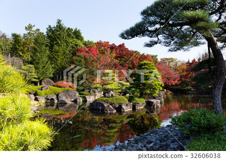 Kokoen Garden in Japan Kokoen Garden in Japan 32606038