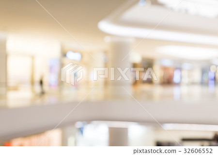 Blur view of shopping mall Blur view of shopping mall 32606552