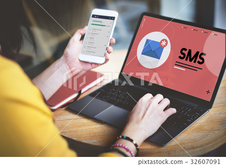Message Letter E-Mail Chat Notification Graphic Message Letter E-Mail Chat Notification Graphic 32607091