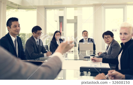 Business Discussion Meeting Presentation Briefing Business Discussion Meeting Presentation Briefing 32608150