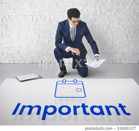 Man planning with illustration of personal organizer calendar 32609127