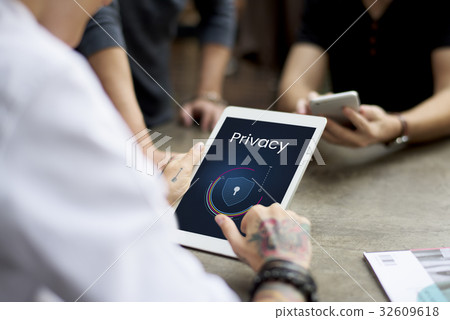 Data protection digital electronic privacy Data protection digital electronic privacy 32609618
