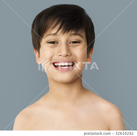 Little Boy Smiling Face Expression Topless Studio Portrait Little Boy Smiling Face Expression Topless Studio Portrait 32610282