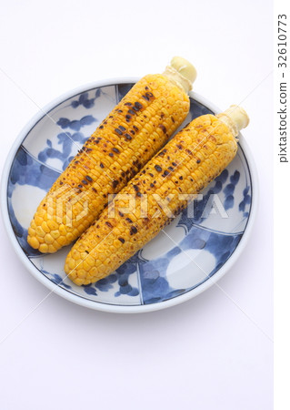 烤玉米 烤玉米 32610773