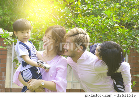 asian family asian family 32611519
