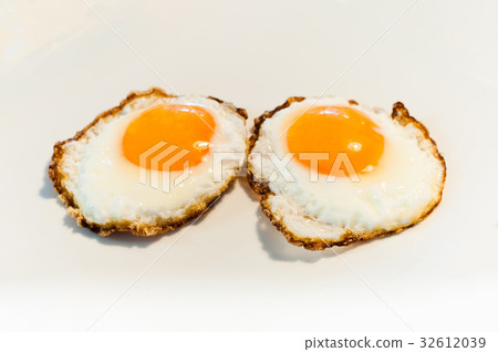 2個煎蛋 32612039