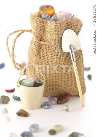 Natural stone, mining Natural stone, mining 32612270