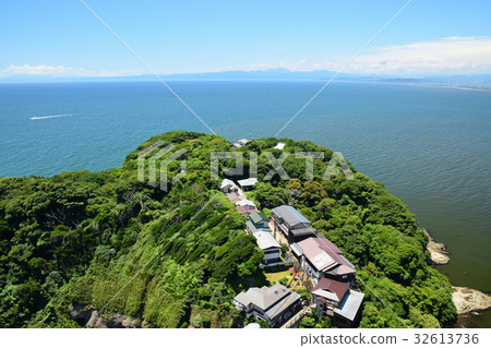 從江之島觀測所燈塔的兩座山 32613736