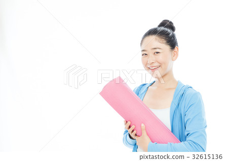 瑜伽健身圖像白背 32615136