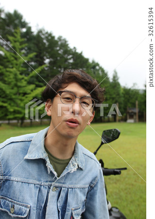 Male motorcycle 32615394