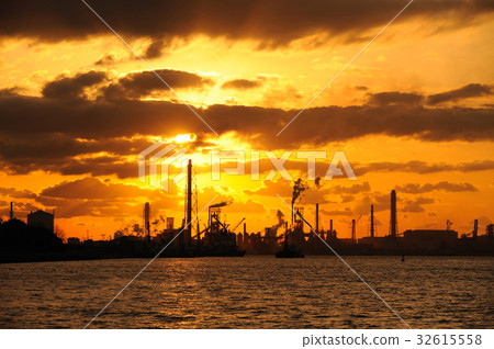 Keiyo Industrial Area Kimitsu Industrial Area Chiba Prefecture Landscape Keiyo Industrial Area Kimitsu Industrial Area Chiba Prefecture Landscape 32615558