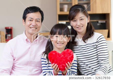 心的家庭 32617650