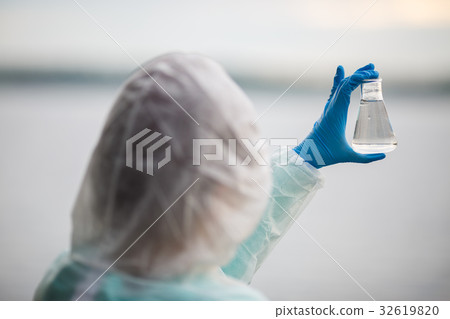 Photo lab assistant from back 32619820