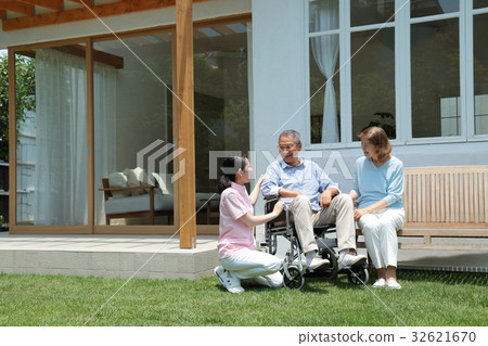 Care image visit nursing care 32621670