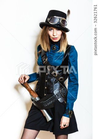 Cool girl in steampunk style. Cool girl in steampunk style. 32621761
