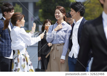 街頭採訪記者 街頭採訪記者 32622466
