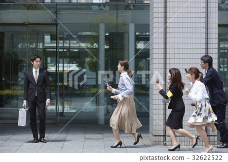 被盜新聞記者 32622522