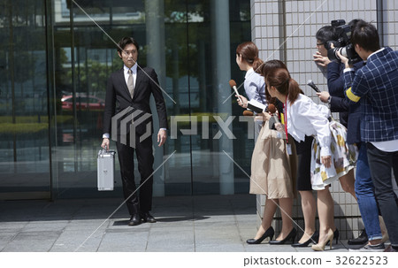 被盜新聞記者 32622523