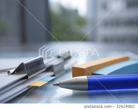 商業形象·文件·雙夾·粘滯便箋 商業形象·文件·雙夾·粘滯便箋 32624062