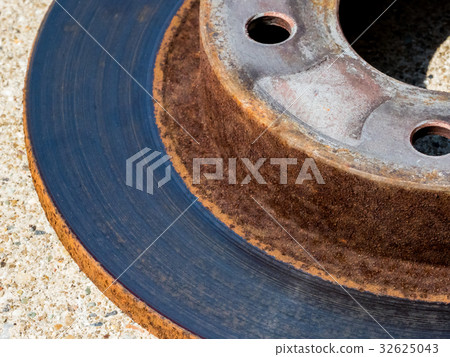 Rusted brake disc Rusted brake disc 32625043