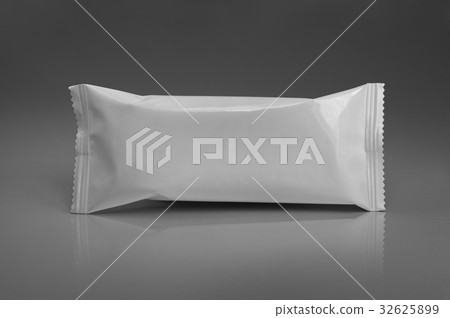 pattern white packaging for snack 32625899