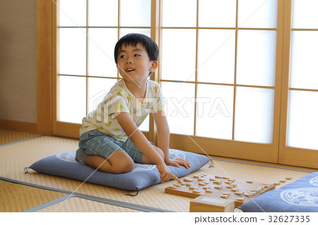 I wonder if dad will come soon ~ I wonder if dad will come soon ~ 32627335