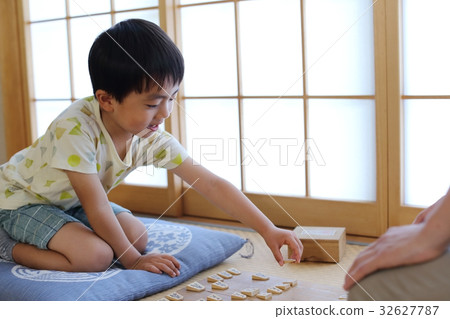 玩棋的父母 32627787