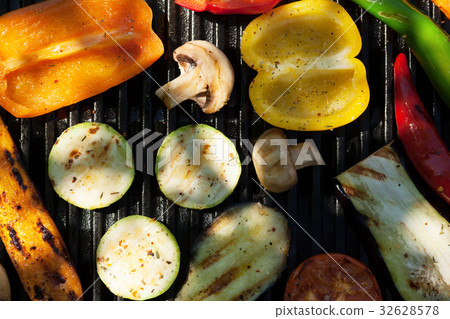 Grilled vegetables Grilled vegetables 32628578
