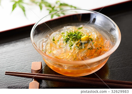 Sweet potato vinegar soy sauce 32629983