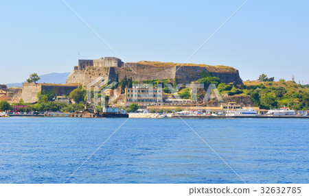 Fortress of Corfu in Greece with calm sea 32632785