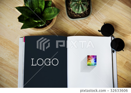 Creative Ideas Brand Logo Style Creative Ideas Brand Logo Style 32633606