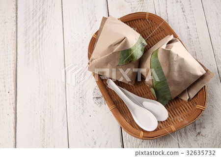 nasi lemak package 32635732