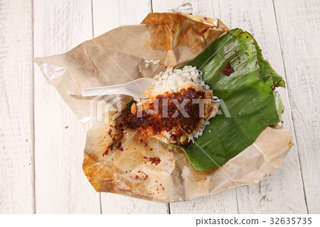 nasi lemak package 32635735