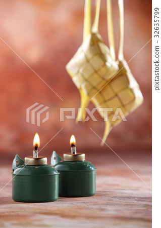 hari raya hari raya 32635799