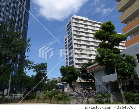Takadanobaba 32640766