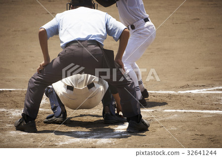 當地的高中棒球錦標賽 當地的高中棒球錦標賽 32641244