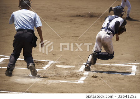 Local high school baseball tournament 32641252