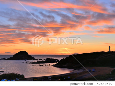 Natsukizaki Coast-189498 32642649