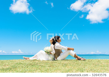 Resort wedding 32643576