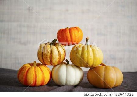 Halloween pumpkin Halloween pumpkin 32644322