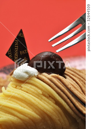 Mont Blanc cake 3 Mont Blanc cake 3 32644509