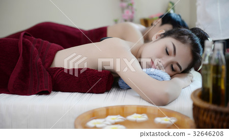 Massage and Spa 32646208