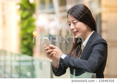 smartwatch with blank in businesswoman hands smartwatch with blank in businesswoman hands 32646308