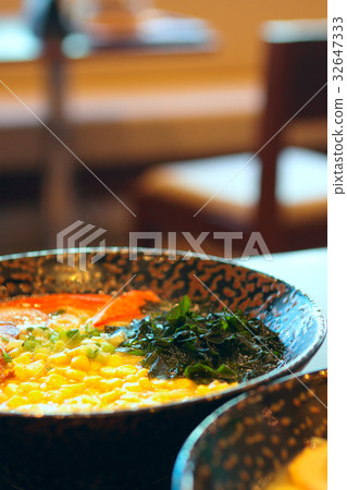 noodle in japanese style on table noodle in japanese style on table 32647333