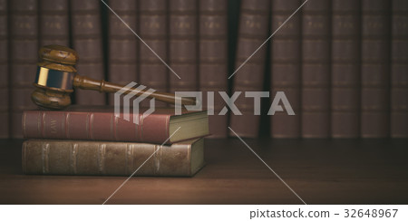 Gavel on the background of vintage lawyer books 32648967