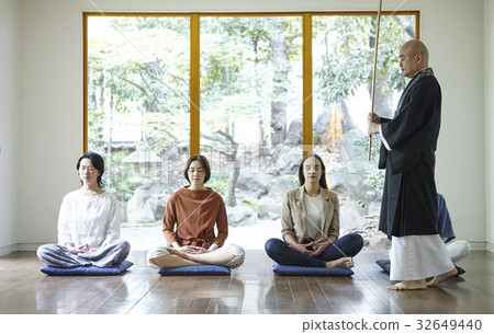 Zazen experience 32649440