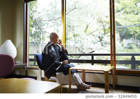 Calling positions 32649450