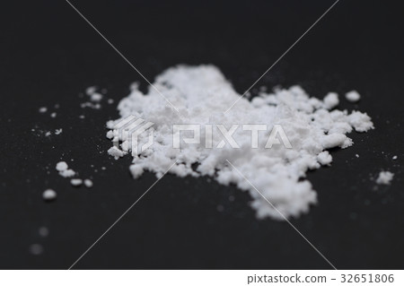 Powder (White Black White Black Illegal Crime Drug Alum Prescription Stimulant Danger Drug) 32651806